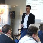Christian Riebold bei Vortag bei Fassadendoktor-Strategie-Tagung