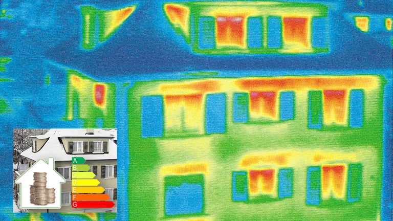 Thermographieaufnahme von Mehrfamilienhaus