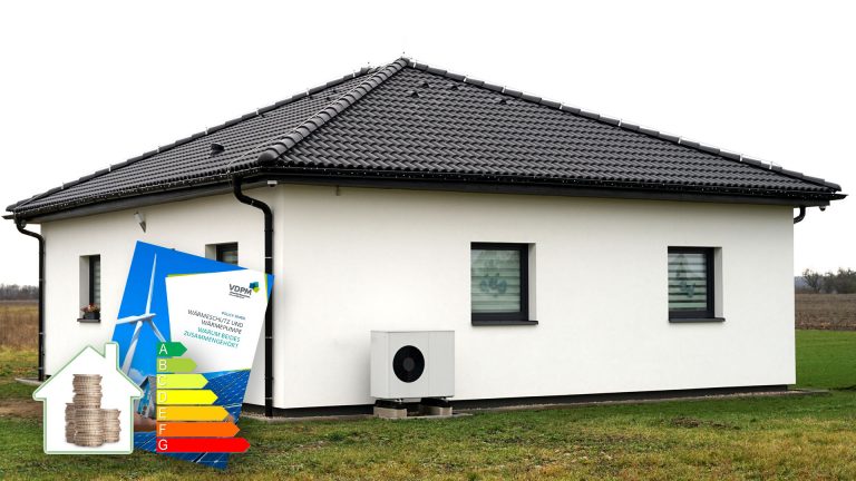 Freistehendes Einfamilienhaus mit Studie des Instituts für Energie und Umweltforschung (ifeu, Heidelberg) und des Forschungsinstituts für Wärmeschutz (FIW, München) und Logo Energiesparen im Vordergrund