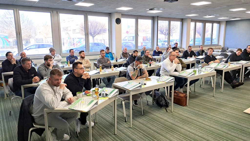 Teilnehmer der Fassadendoktor-Ausbildung 2024 Baustein 2 während Schulung